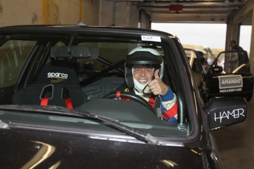 Scheuren en Keuren:  racelicentie verlengen en rijden op Circuit Zandvoort