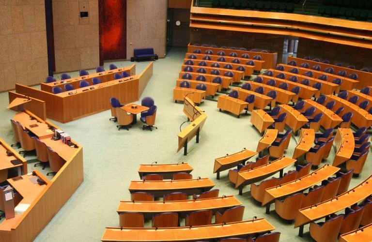 Mediabedrijven slaan alarm bij Buma: ‘Maak mediabeleid óók techbeleid’