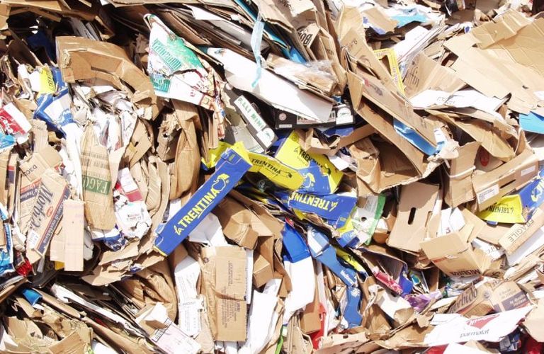 Pizzadozen en verpakkingen zorgen voor papiertekort boekensector