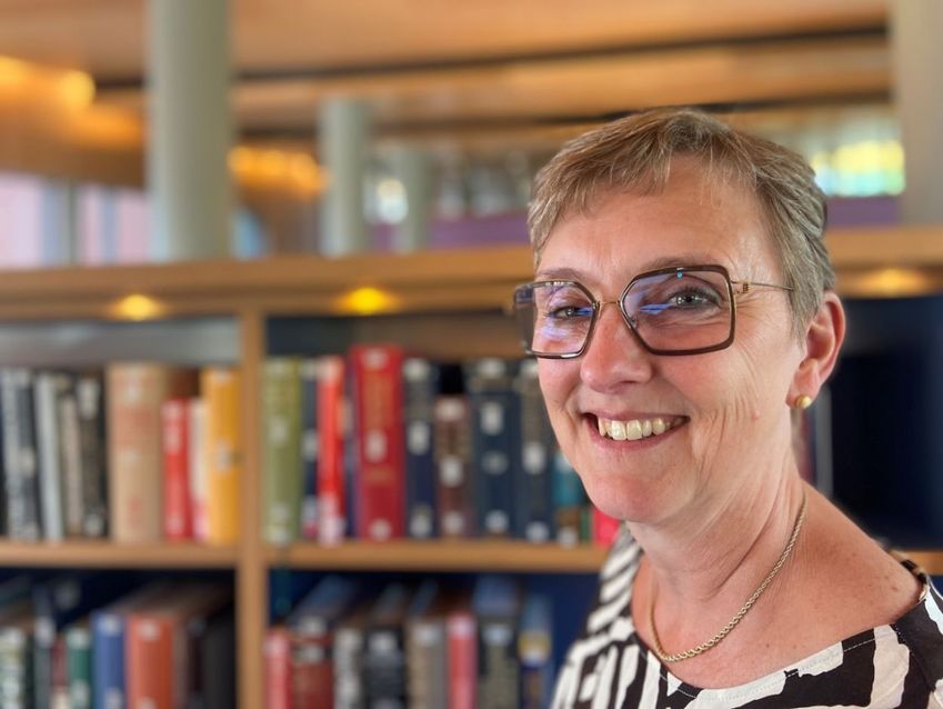 Karin Lodder nieuwe manager Bibliotheek van het Vredespaleis