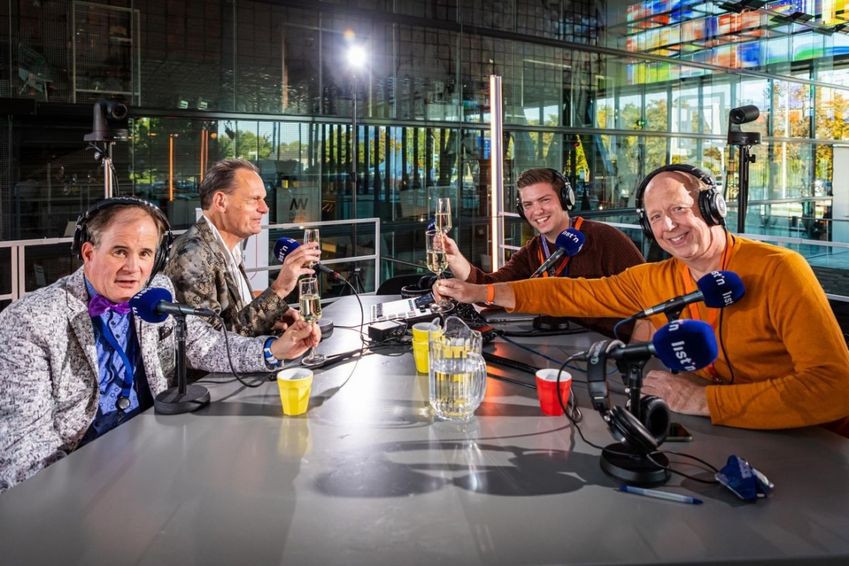 Dutch Media Week zet podcastrecord op 153 uur
