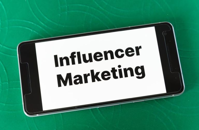 Influencers krijgen certificering