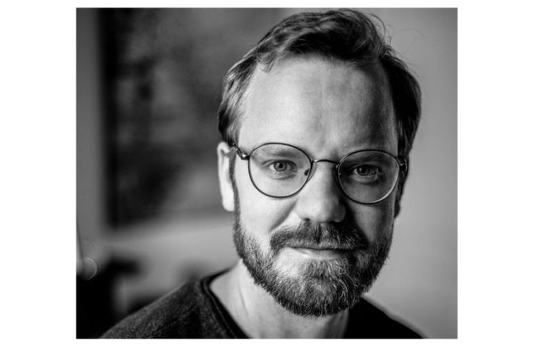 Casper Luckerhof start nieuwe uitgeverij binnen Overamstel Uitgevers:  Murrow