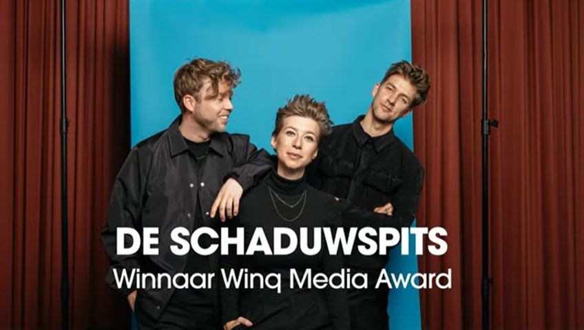 NOS podcast De Schaduwspits wint Winq Media Award