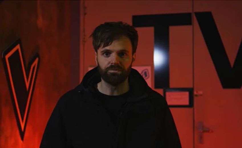 Villamedia roept Tim Hofman uit tot Journalist van het Jaar 2022