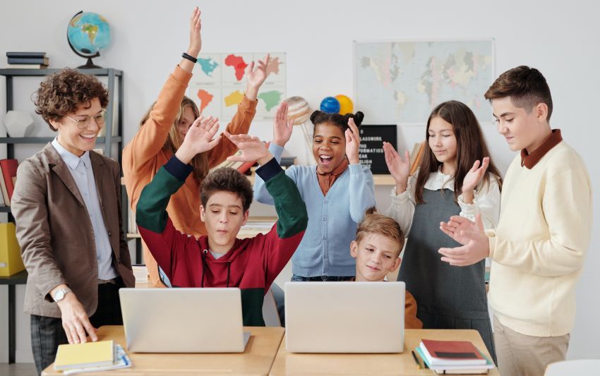 Allkind Group neemt Schoolsupport Uitgeverij en Labs over
