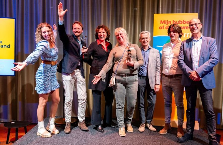 Bibliotheekprijzen uitgereikt