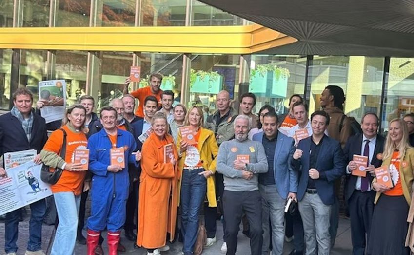 Brede coalitie protesteert tegen btw-verhoging