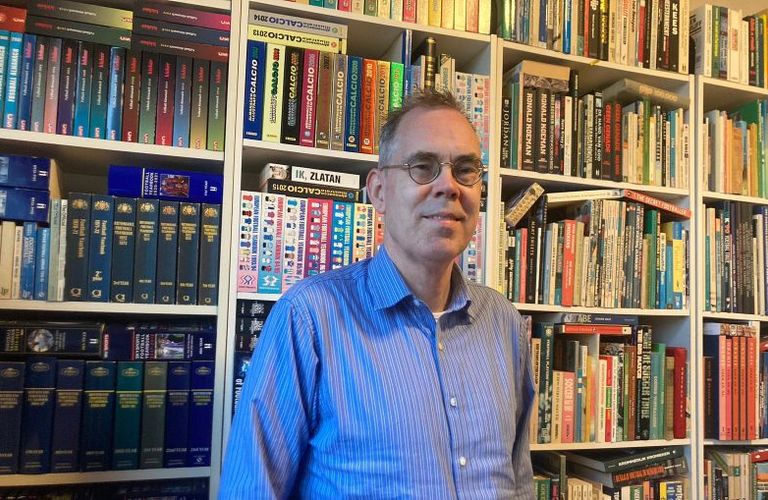 Dick Holstein over een leven na Voetbal International