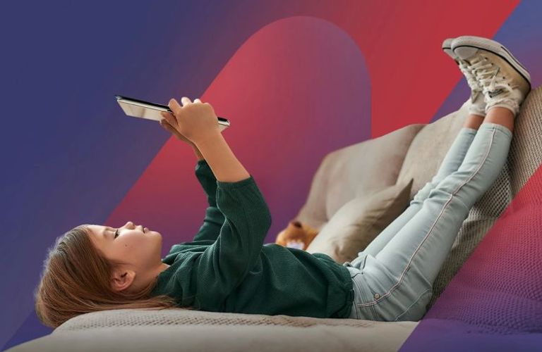 NMO Kids Monitor: Kinderen zijn mediafans en kiezen voor zowel scherm als papier