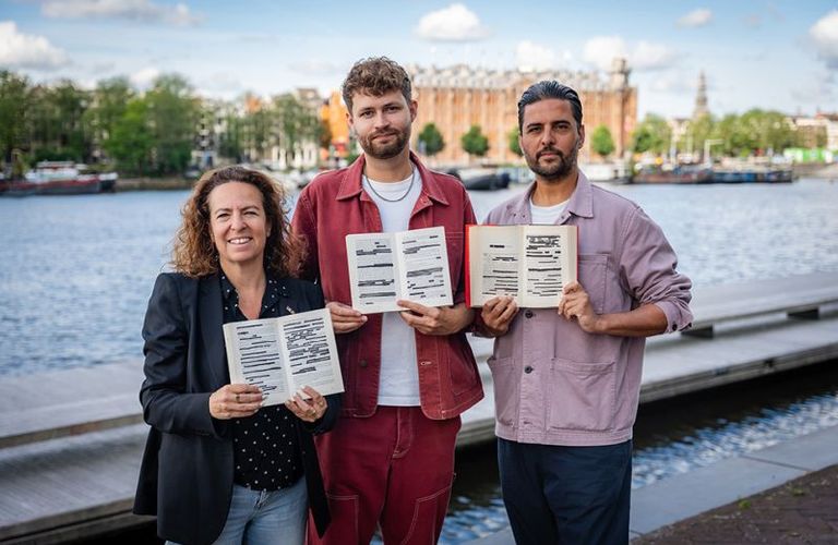 Boekenboot vraagt aandacht voor censuur van queer verhalen