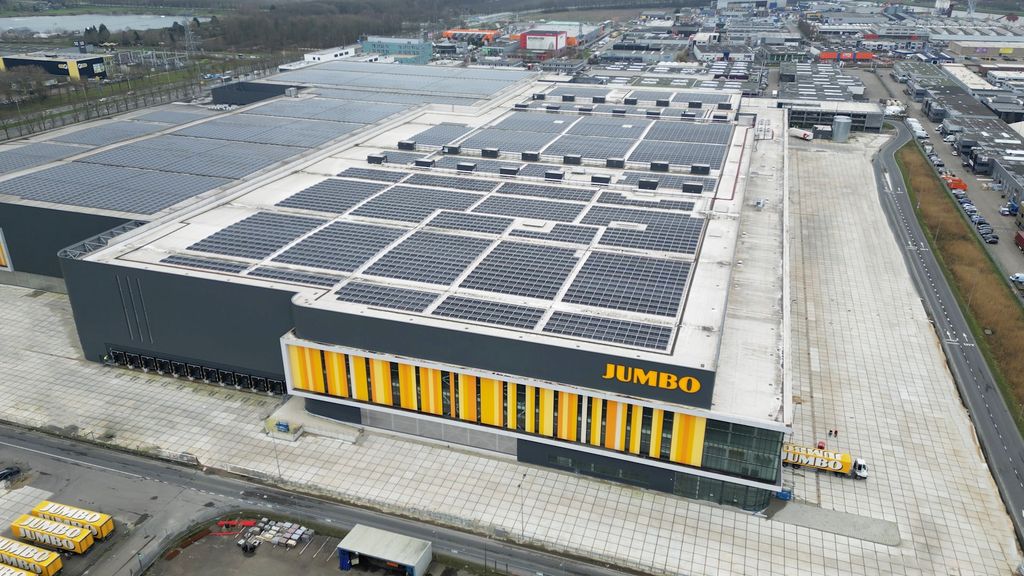 Jumbo neemt grootste centraal distributiecentrum van Europa in gebruik