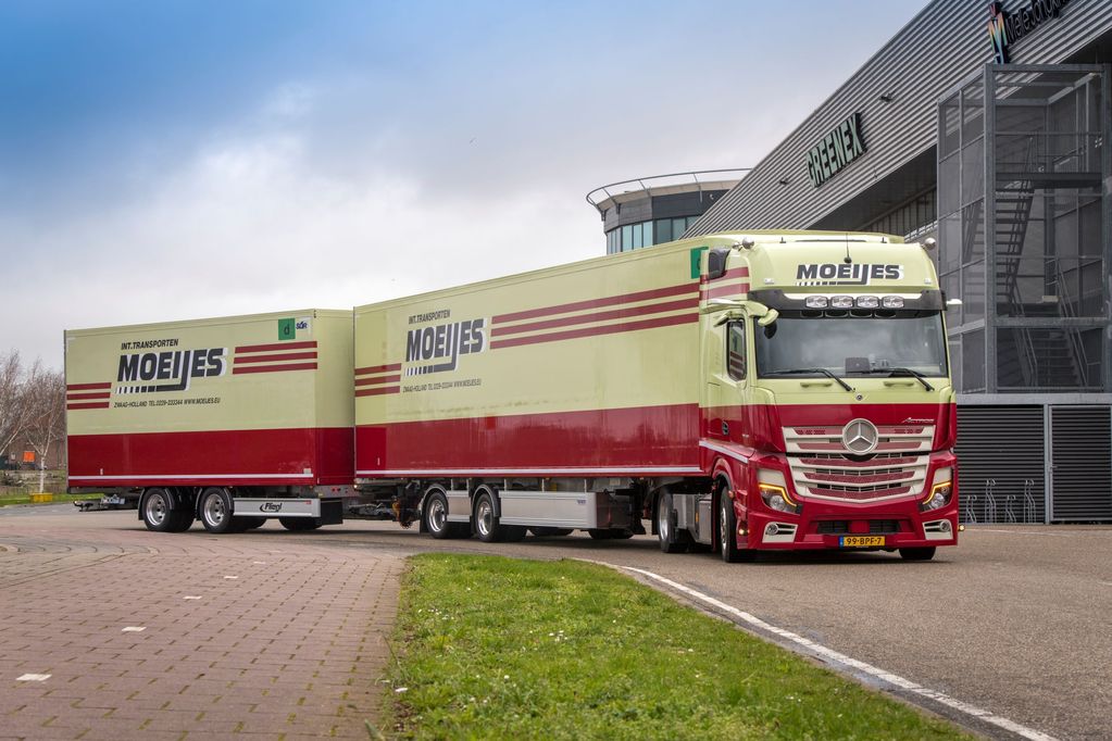 Wezenberg Transport neemt Moeijes Transport over