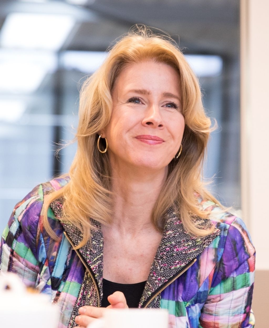 Ex-minister Keijzer terug gevloten door rechter over fusie PostNL en Sandd