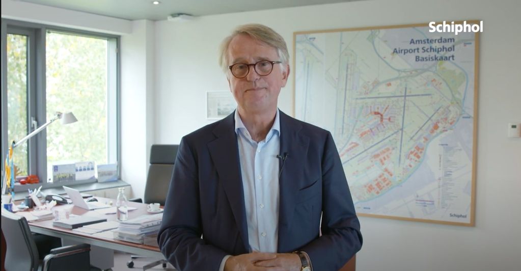 Dick Benschop vertrekt als CEO van luchthaven Schiphol