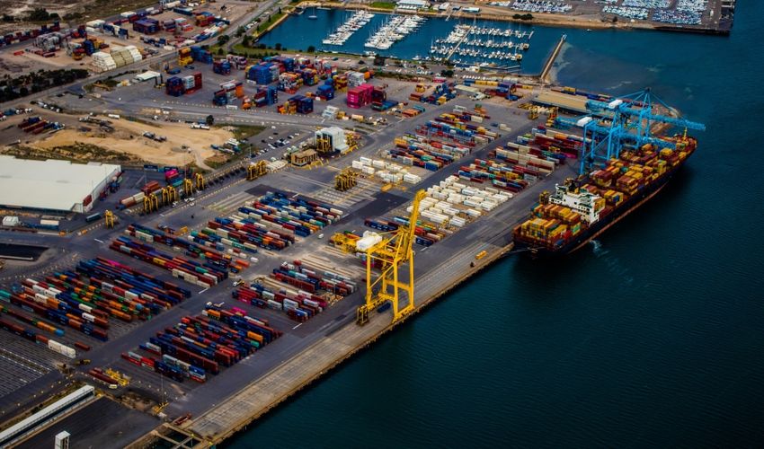 De situatie in de supply chain wordt beter - en het zou binnenkort veel dingen goedkoper kunnen maken