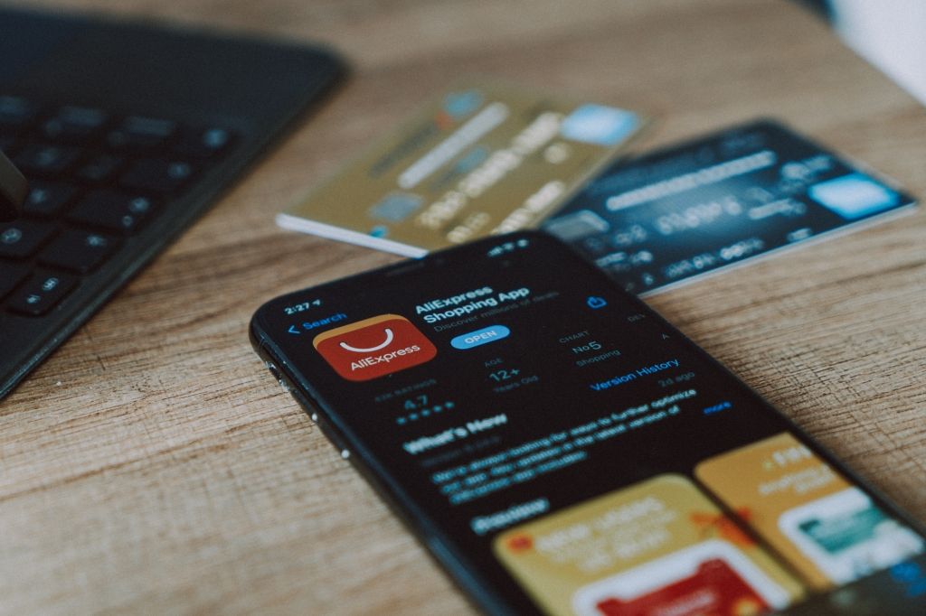 Utrecht verbiedt Chinese apps voor raadsbestuurders