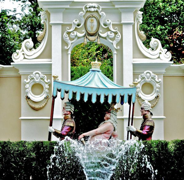 Efteling de meest bezochte dagattractie 2012 Pretwerk Efteling de meest bezochte dagattractie 2012 Pretwerk