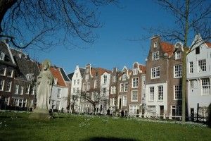 amsterdam begijnhof