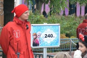 Dit soort situaties wil Disneyland Parijs in de toekomst voorkomen