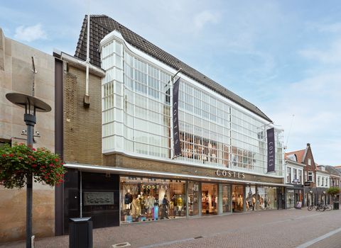 Costes opent 3 nieuwe winkels