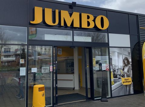 Jumbo zet meer medewerkers La Place in en helpt HEMA