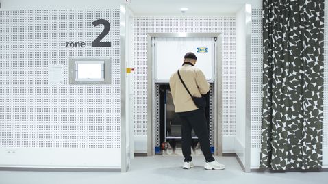 IKEA plaatst ophaalautomaat in Belgisch filiaal