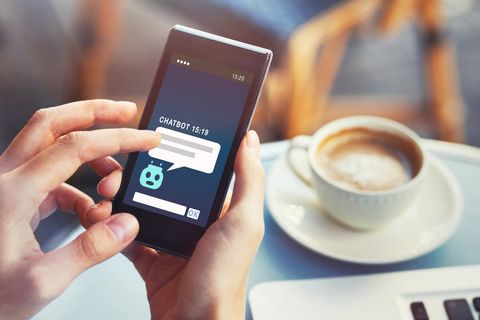Waarom steeds meer beautymerken chatbots inzetten