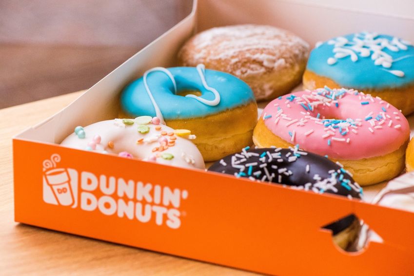 Dunkin' straks ook langs de snelweg te vinden