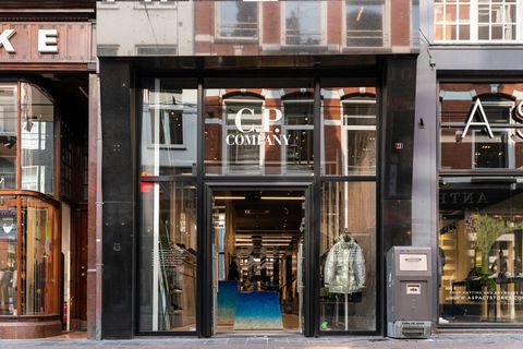 Dit is de eerste winkel van C.P. Company in Nederland