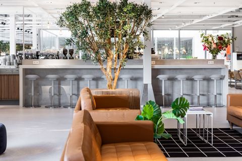 Verse smoothies en ijskoffies in de koffiebar van IKEA