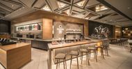 In deze Starbucks staat kungfu centraal