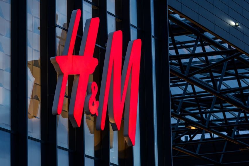 H&M neemt een belang in betaaldienst Klarna