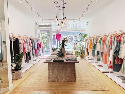 Kledingmerk Rails opent eerste winkel in Nederland