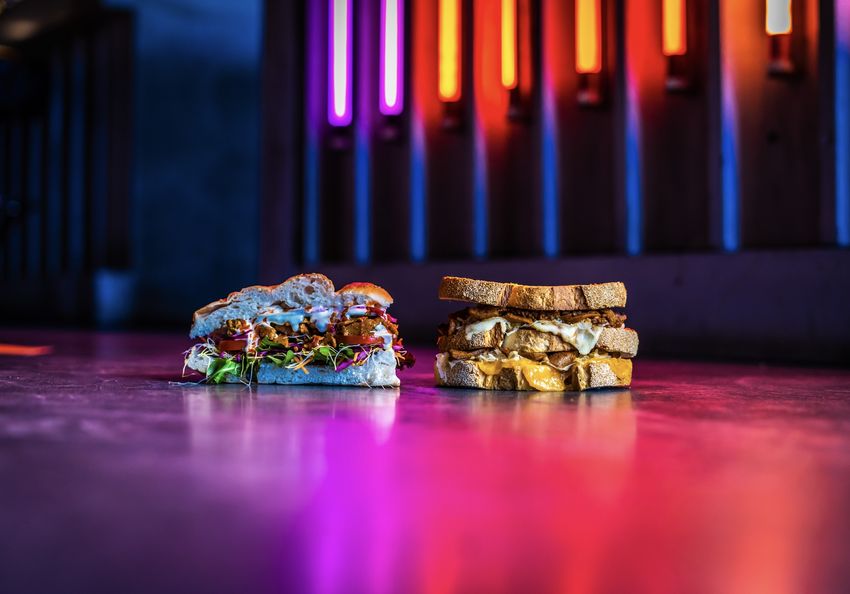 Karma Kebab-oprichter draagt stokje over