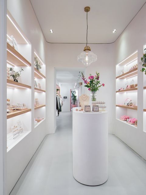 Het 'jewellery-first'-concept van My Jewellery: van bont en roze naar overzichtelijk en steriel