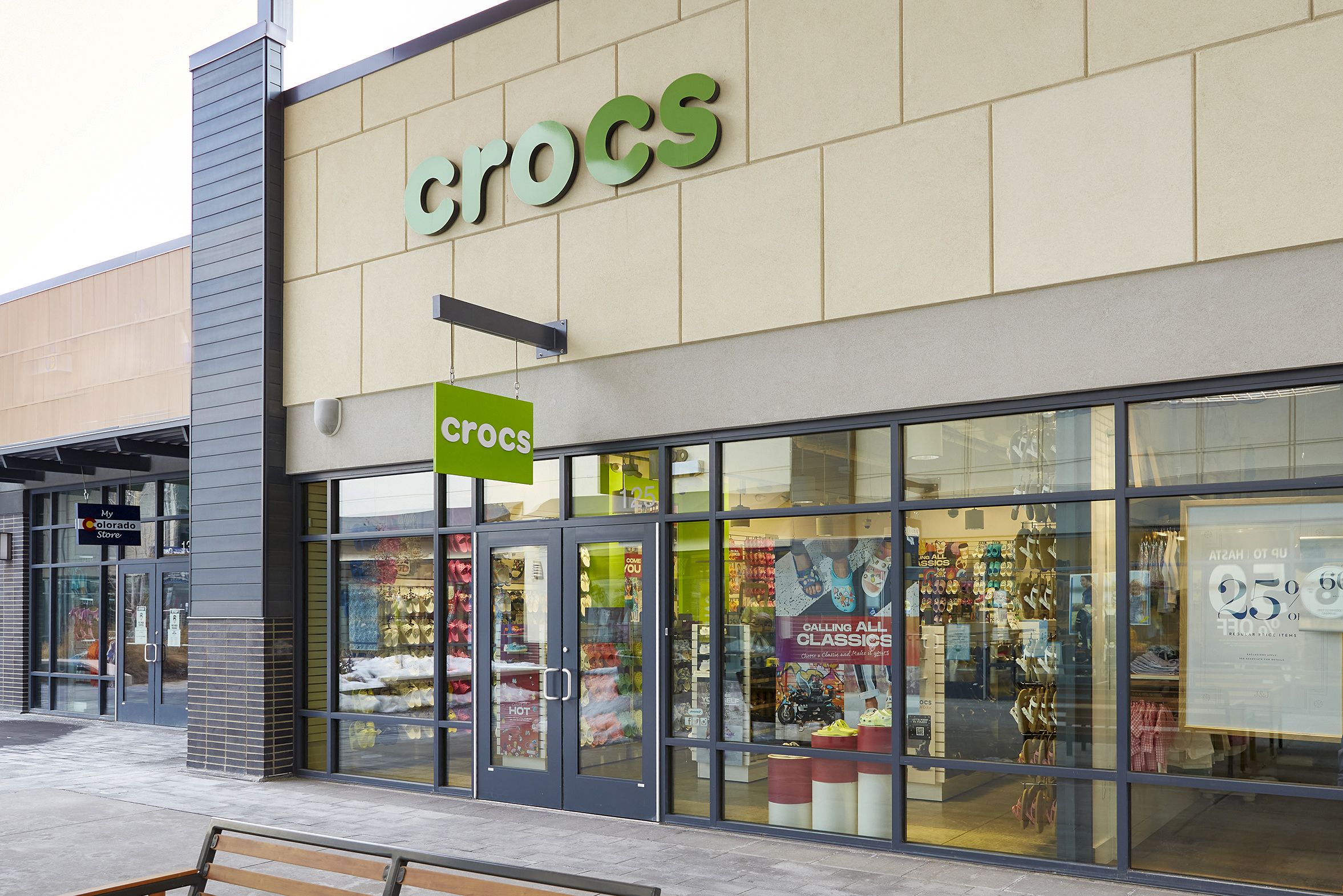 Crocs europe outlet bv