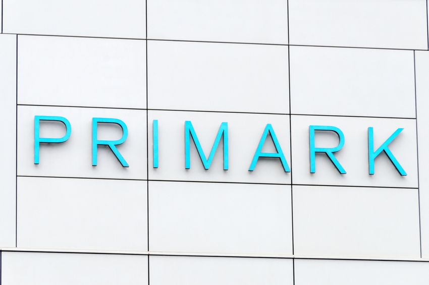 Primark opent flagshipstore met beautysalon en 'eetbeleving'