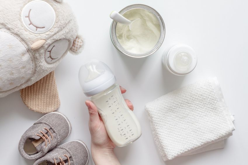 Elf retailers in de fout met babyvoeding