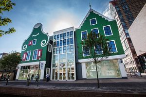 'C&A groeit weer en maakt winst'