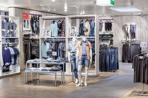 Curatoren treffen verdachte transacties aan bij Charles Vögele
