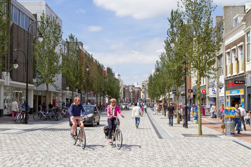 Supermarkt winnaar, kleding- en meubelwinkel verliezers van 'extreme zomer'