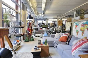 Home Stock mikt op tien vaste woonwinkels