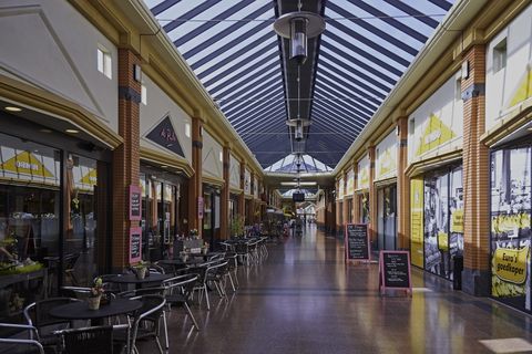 'Middelgrote steden hebben het in heel Europa moeilijk'