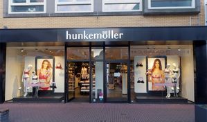 Hunkemöller mogelijk weer in de etalage