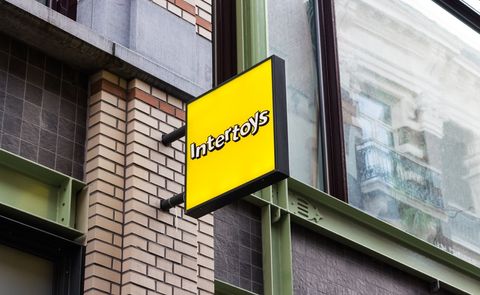 'Topkandidaat wil helft van Intertoys-winkels sluiten'
