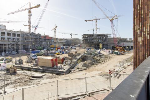 Leidsche Rijn Centrum plaatst pakkettenwand bij Jumbo