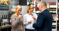 Mitra: van bottlesellers naar storytellers