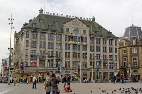 Miljoenenboete voor Peek & Cloppenburg en Wellensteyn