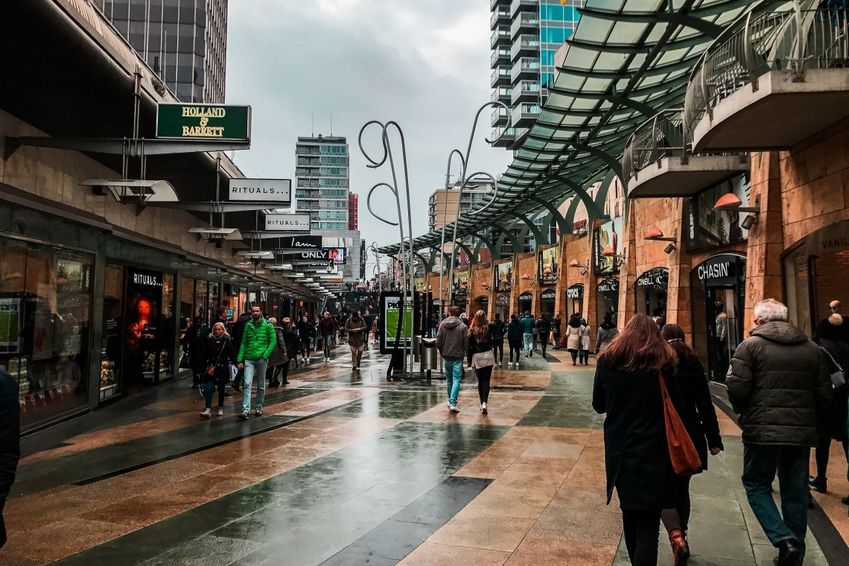 De twee gezichten van de Rotterdamse winkelmarkt